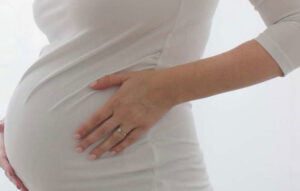 5 علت شایع دردهای شکمی دوران بارداری